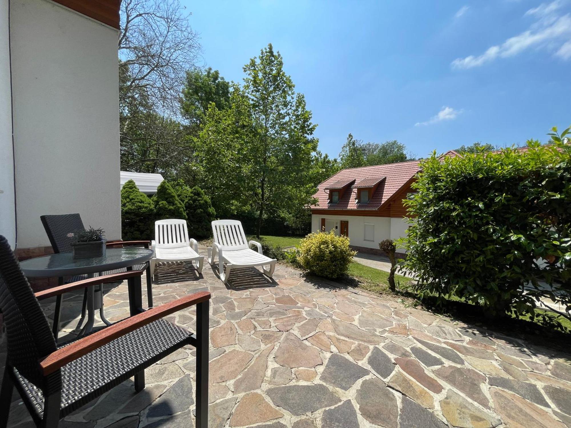 Appartement Kastelo Teraso Zalacsány Esterno foto